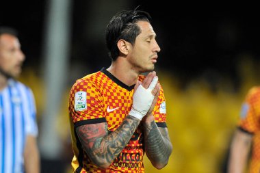 Benevento 'nun Gianluca Lapadula oyuncusu, Benevento vs Spal final maçında, Benevento 1, Spal 2, Ciro Vigorito' da oynandı. Benevento, İtalya, 07 Mayıs 2022.