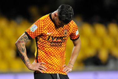 Benevento 'dan Diego Pastina, Benevento vs Spal final maçında, Benevento 1, Spal 2, Ciro Vigorito' da oynandı. Benevento, İtalya, 07 Mayıs 2022. 