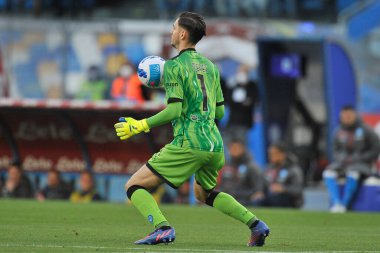 Napoli 'den Alex Meret, İtalya Serie A Ligi finalinde Napoli - Roma final maçı, Napoli 1, Roma 1, Diego Armando Maradona Stadyumu' nda oynandı.. 