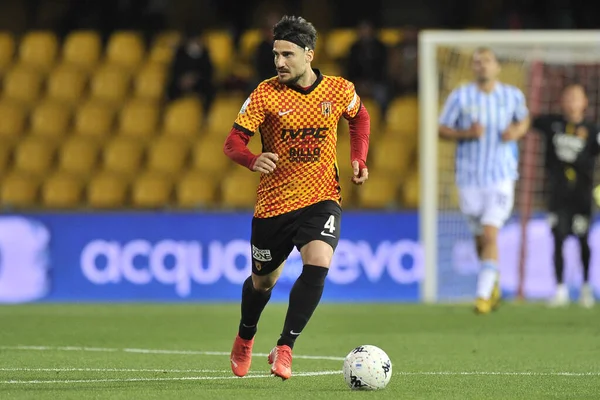 Benevento 'nun Gennaro Acampora oyuncusu, Benevento vs Spal final sonucu, Benevento 1, Spal 2 arasındaki İtalyan Serie B ligi maçında Ciro Vigorito' da oynandı. Benevento, İtalya, 07 Mayıs 2022. 