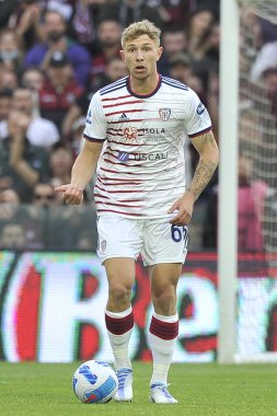 Cagliari 'den Marko Rog, İtalya SerieA Ligi' nde Salernitana - Caglairi final maçı, Salernitana 1, Cagliari 1, Arechi Stadyumu 'nda oynandı. Benevento, İtalya, 08 Mayıs 2022. 