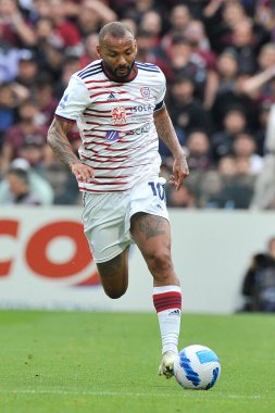 Cagliari 'li Joao Pedro, Salernitana ile Caglairi arasındaki İtalyan SerieA ligi maçında Salernitana 1, Cagliari 1, Arechi Stadyumu' nda oynandı. Benevento, İtalya, 08 Mayıs 2022. 