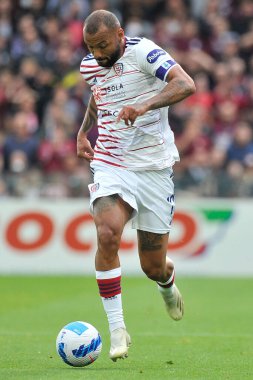 Cagliari 'li Joao Pedro, Salernitana ile Caglairi arasındaki İtalyan SerieA ligi maçında Salernitana 1, Cagliari 1, Arechi Stadyumu' nda oynandı. Benevento, İtalya, 08 Mayıs 2022. 