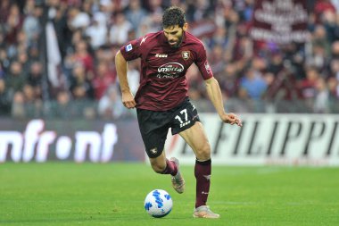 Salernitana 'dan Federico Fazio, İtalya SerieA Ligi' nde Salernitana - Caglairi final maçı, Salernitana 1, Cagliari 1, Arechi Stadyumu 'nda oynandı. Benevento, İtalya, 08 Mayıs 2022. 