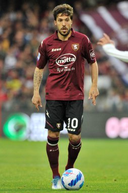 Salernitana 'dan Simone Verdi, İtalya SerieA Ligi' nde Salernitana - Caglairi final maçı, Salernitana 1, Cagliari 1, Arechi Stadyumu 'nda oynandı. Benevento, İtalya, 08 Mayıs 2022