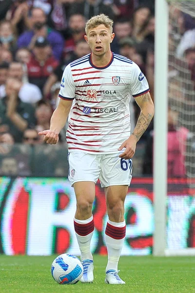Cagliari 'den Marko Rog, İtalya SerieA Ligi' nde Salernitana - Caglairi final maçı, Salernitana 1, Cagliari 1, Arechi Stadyumu 'nda oynandı. Benevento, İtalya, 08 Mayıs 2022. 