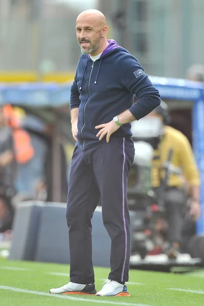 Vincenzo Italiano Trener Fiorentina Podczas Meczu Włoskiej Ligi Serie Pomiędzy — Zdjęcie stockowe