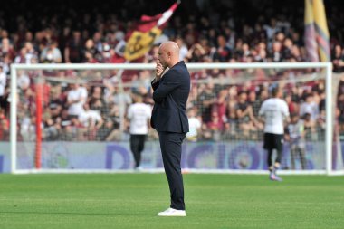 Venezia 'nın Andrea Soncin koçu, Salernitana ile Venezia arasında oynanan İtalya Serie A Ligi maçında Salernitana 2, Venezia 1, Arechi Stadyumu' nda oynandı. Salerno, İtalya, Mayıs 05, 2022. 