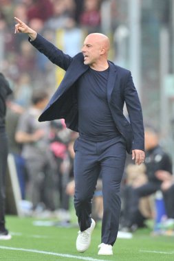 Venezia 'nın Andrea Soncin koçu, Salernitana ile Venezia arasında oynanan İtalya Serie A Ligi maçında Salernitana 2, Venezia 1, Arechi Stadyumu' nda oynandı. Salerno, İtalya, Mayıs 05, 2022. 