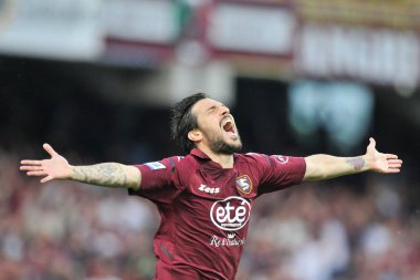 Salernitana 'dan Simone Verdi, Salernitana ile Venezia arasında oynanan İtalya Serie A Ligi maçında Salernitana 2, Venezia 1, Arechi Stadyumu' nda oynandı. Salerno, İtalya, Mayıs 05, 2022. 