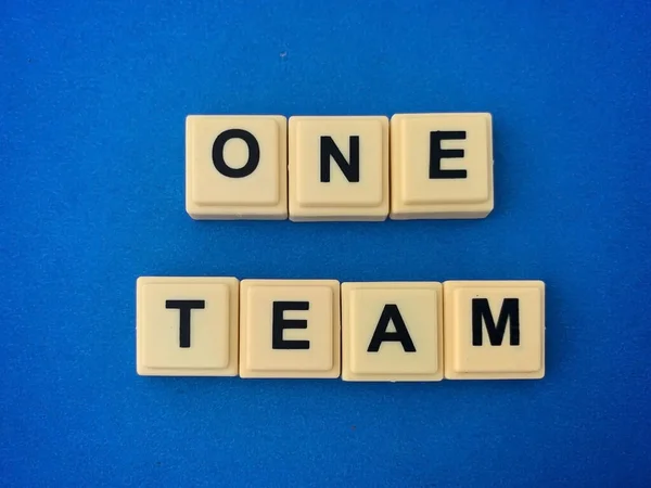 言葉1チームキューブブロック上.チームワークとビジネスコンセプト. — ストック写真