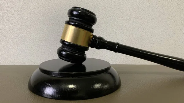 Close up of judge gavel, legality concept. — Stock Photo, Image