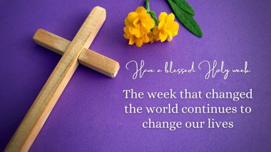 Good Friday, Paskalya ve Kutsal Hafta kavramı - Mor arka planda bir Hıristiyan haçı.