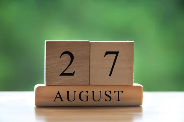 August Calendar Date Text Wooden Blocks Blurred Background Park Calendar — Stock Photo, Image