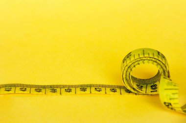 Metin ya da fikirler için özelleştirilebilir alanı olan kasetler ölçülüyor. Boşluk ve kilo kaybı kavramını kopyala.