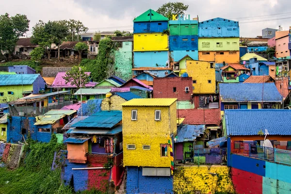 Kampung Warna-Warni Jodipan, Malang, Endonezya 'nın renkli köyü.