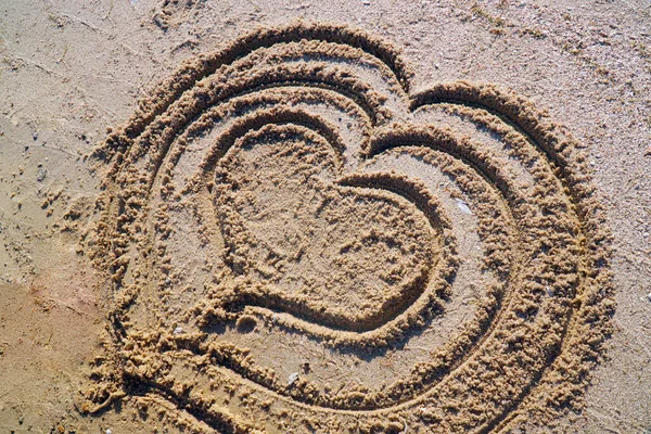 Three Hearts Sand Beach Concept Family — Stock Photo, Image