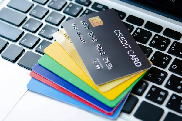 Kredi Kartı Ödemesi Çevrimiçi Ödeme Mağazası Kredi Kartı Çevrimiçi Alışveriş — Stok fotoğraf