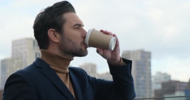 Pensive Businessman Drinking Coffee Cafe Looking Away Thoughtful Businessman Drinking — Vídeos de Stock