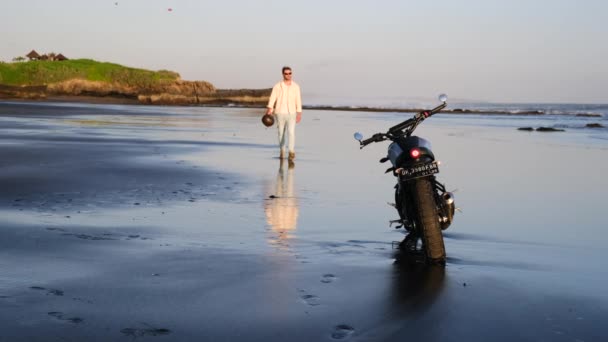 Man Casual Wear Admiring View While Riding Motorcycle Lonely Tropical — Stock Video