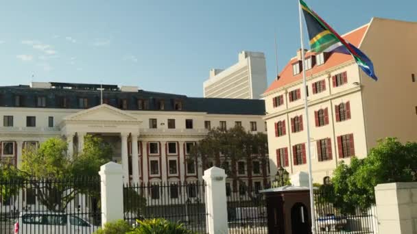 Parlement Sud Africain Drapeau Afrique Sud Agitant Sur Fond Ciel — Video