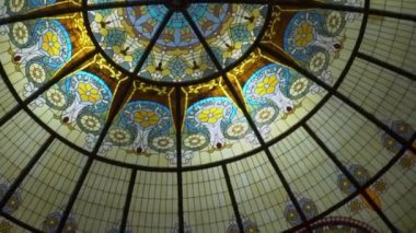 MOSCOW, RUSSIA - 28 Mayıs 2021: Cam tavan, vitray camlı kubbe