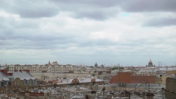 View of the city of St. Petersburg, Russia. Buildings, roofs of houses, top view — Video