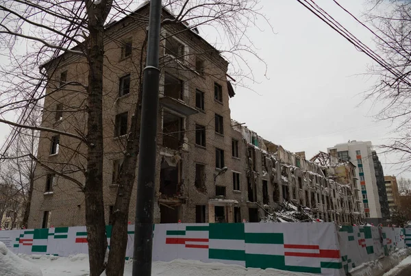 Ремонт в Москві багатоповерхового будівництва — стокове фото