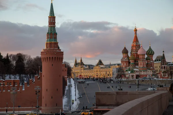 El Kremlin y la Catedral de San Basilio — Foto de Stock