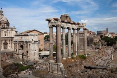 İtalya 'daki gözlem güvertesinden Antik Roma' nın kalıntılarının manzarası. Capitoline Hill 'deki antik Roma Forumu manzarası. Yüksek kalite fotoğraf