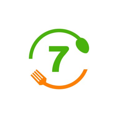 Restoran logosu 7. harfte kaşık ve çatal konsept şablonu ile tasarlandı. Mutfak aletleri, Gıda Simgesi. Yemek Logosu, mangal işareti, ızgara çatalı ve 7 harfli taşıyıcı.