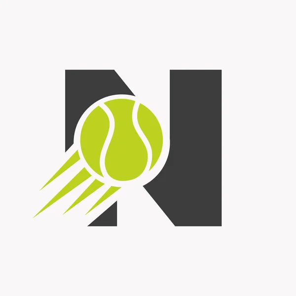 Inledande Bokstav Tennis Logotyp Koncept Med Rörlig Tennisboll Ikonen Tennis — Stock vektor