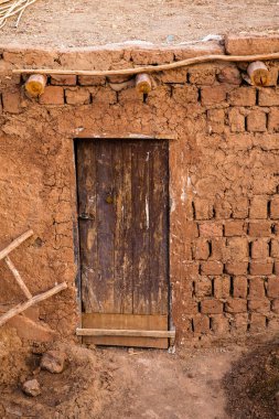 Fas 'tan Kasbah Ait Ben Haddou. Sahra Çölü 'nden kaleler ve geleneksel kil evler. 
