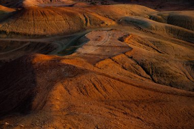 Fas 'tan Kasbah Ait Ben Haddou. Sahra Çölü 'nden kaleler ve geleneksel kil evler. 