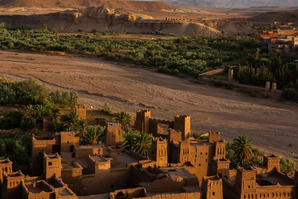 摩洛哥的Kasbah Ait Ben Haddou 来自撒哈拉沙漠的要塞和传统粘土屋 — 图库照片