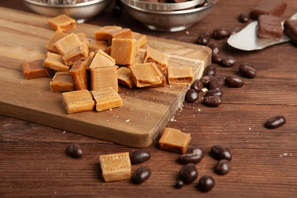 Festlig Gott Nytt Bord Fullt Choklad Sortiment Läckra Choklad Godis — Stockfoto