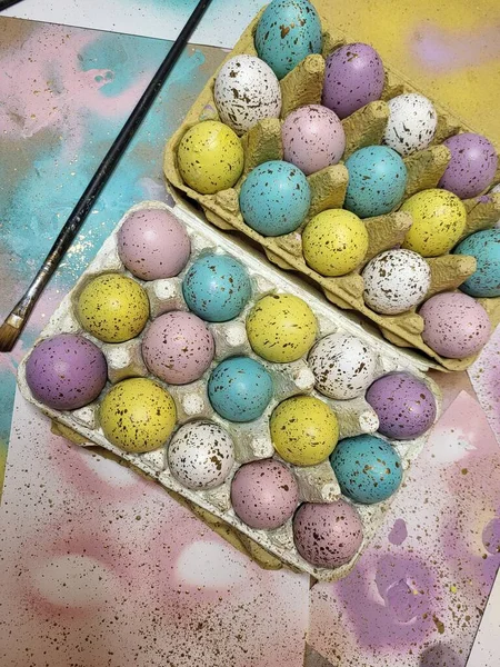 Χειροποίητο Παστέλ Χρωματιστό Φόντο Πασχαλινά Αυγά Ευτυχισμένο Πάσχα Ευχετήρια Κάρτα — Φωτογραφία Αρχείου