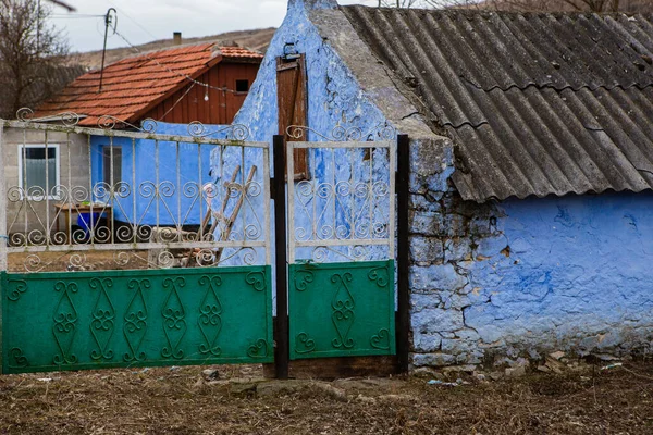 Casas Coloridas Moldavas Tradicionais Bonitas Aldeia Rogojeni Moldávia — Fotografia de Stock