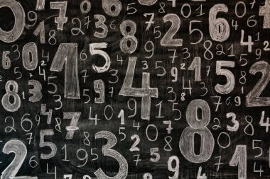 Rakamların geçmişi. Sıfırdan dokuza kadar. Sayıların dokusu. Mali veri kavramı. Matematik. Sayılarla kusursuz desen. finansal kriz konsepti. İş başarısı.
