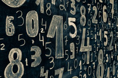 Rakamların geçmişi. Sıfırdan dokuza kadar. Sayıların dokusu. Mali veri kavramı. Matematik. Sayılarla kusursuz desen. finansal kriz konsepti. İş başarısı.