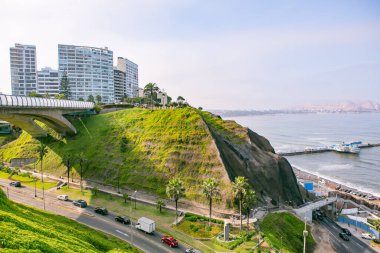 Peru 'nun başkenti Lima' daki güzel koloni binaları ve sokakları.