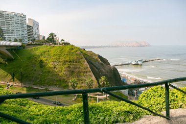 Peru 'nun başkenti Lima' daki güzel koloni binaları ve sokakları.