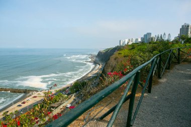 Peru 'nun başkenti Lima' daki güzel koloni binaları ve sokakları.