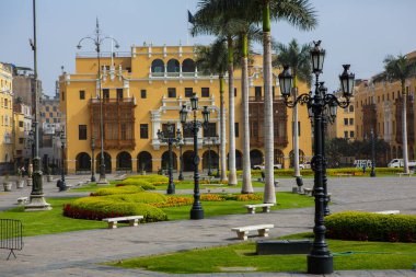 Peru 'nun başkenti Lima' daki güzel koloni binaları ve sokakları.