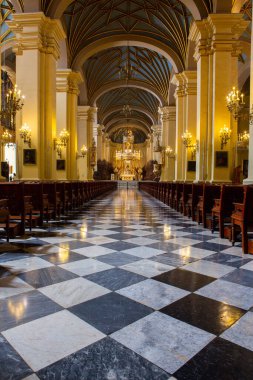 Peru 'nun başkenti Lima' daki güzel koloni binaları ve sokakları.