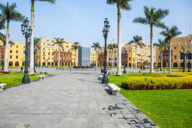 Peru 'nun başkenti Lima' daki güzel koloni binaları ve sokakları.