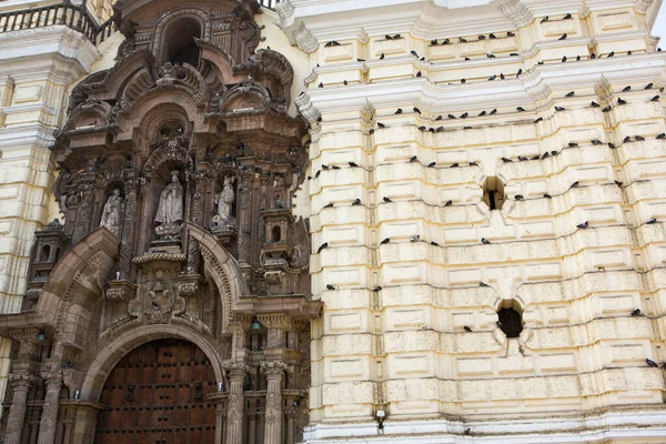 Schöne Koloniale Gebäude Und Straßen Der Peruanischen Hauptstadt Limaeditorial Photo — Stockfoto