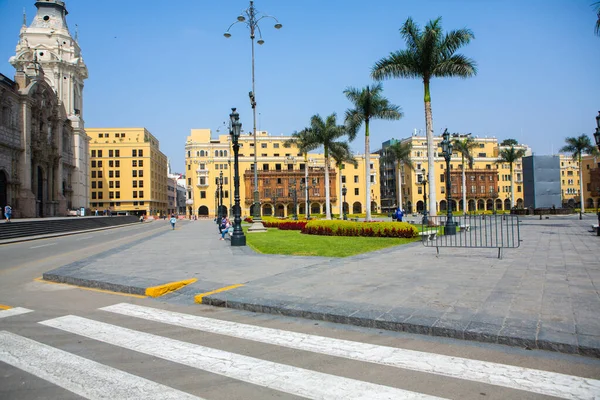 Bellissimi Edifici Coloniali Strade Nella Capitale Peruviana Limaeditoriale Foto — Foto Stock