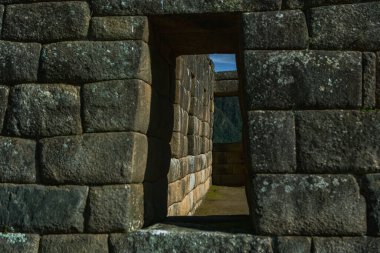 Peru 'daki World Machu Picchu mucizesi. İnka kutsal şehir kalıntılarıyla And Dağları 'nın güzel manzarası. 