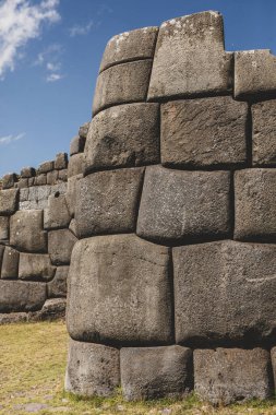 Cusco, Peru 'daki Sacsayhuaman kalesi. Taş duvar arkaplanı.